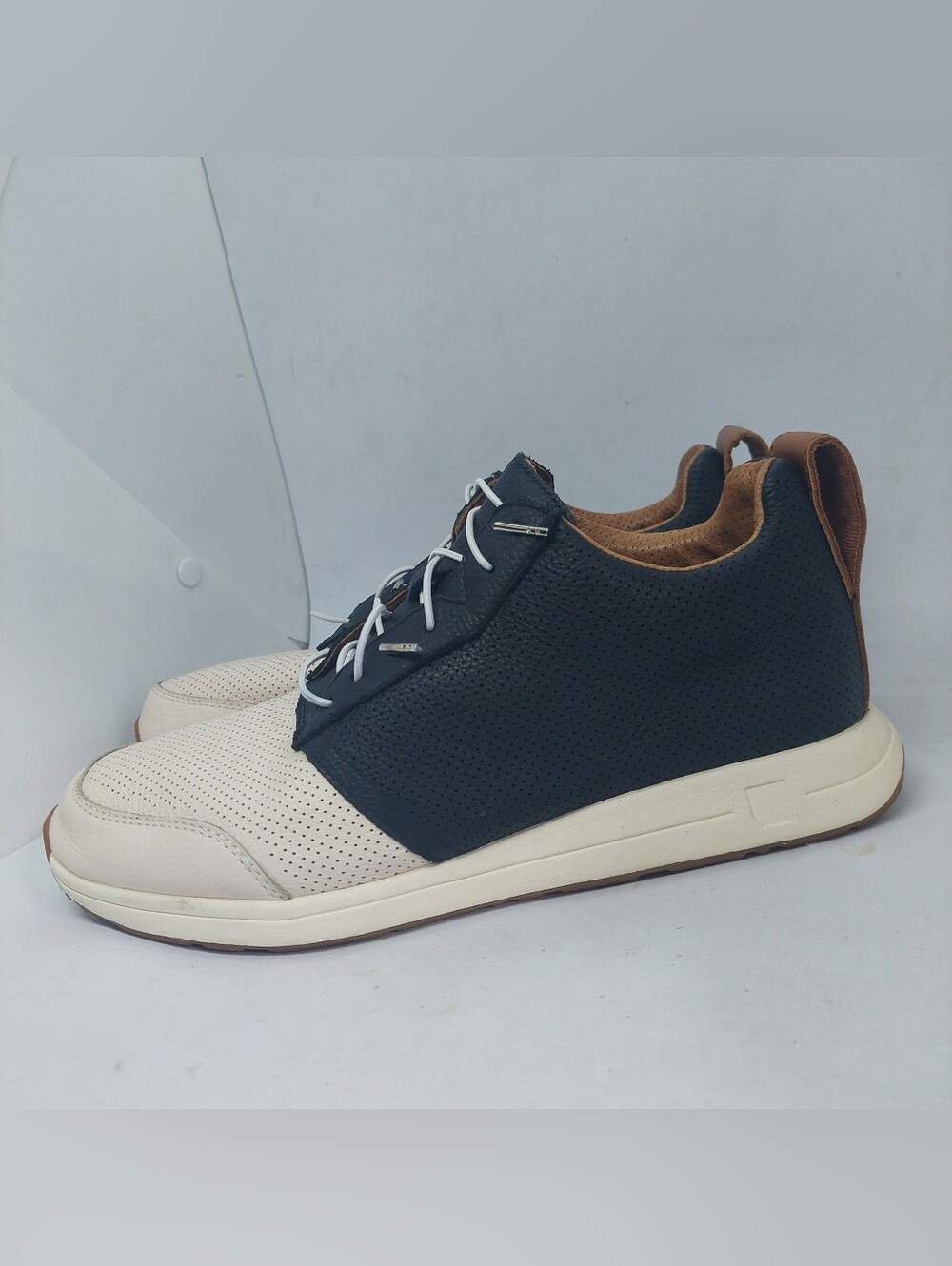 York Athletics The Henry Mid Leather Sneakers Unisex Size M 8.5 W 10 Black Shoes